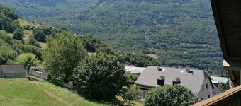 Schöne und komfortable Ferienwohnung in Luz Saint-Sauveur