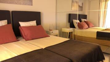 2 chambres, fer et planche Ă repasser, Wi-Fi gratuit, draps fournis