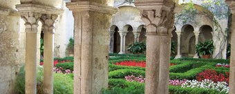 Charming villa with swimming pool close to the center of St Rémy de Provence 4-6