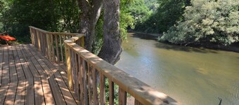 Luxury riverside cotage in a listed medieval village.