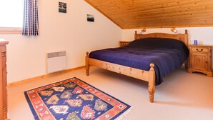 Room - Charming 4-Room Apartment in Vallandry, Pets Allowed (Peisey-Vallandry)