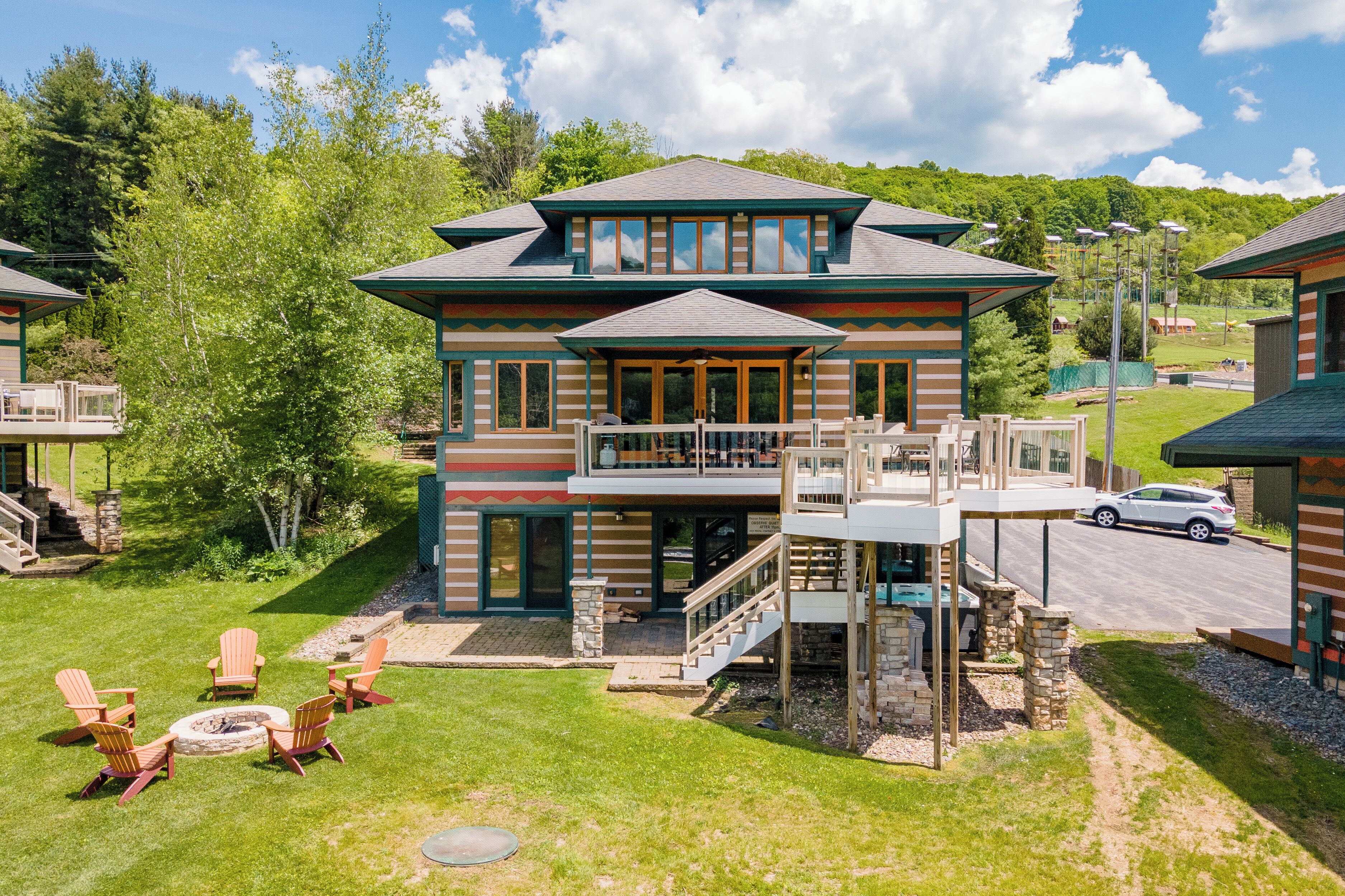 About Time: Lakefront, Private Dock, Hot Tub, Fire Pit!