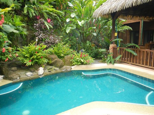 Ocean View, Wildlife, Pool, Beach Club, A/C, Great for Families & Friends 5 Star