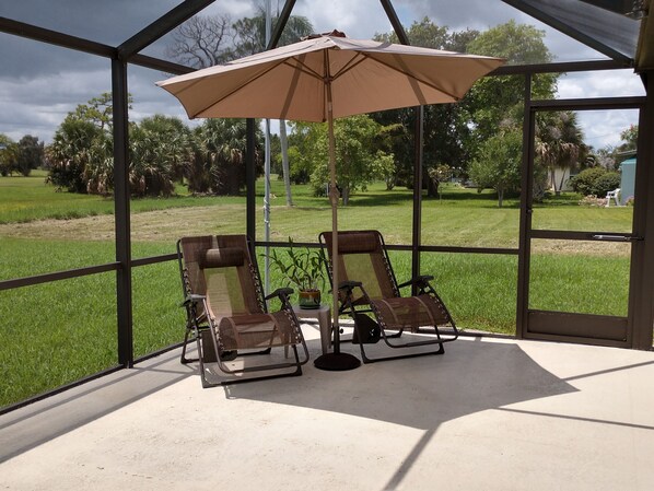 Terrace/patio - Your Home Away From Home / Dog Friendly (Port St. Lucie)
