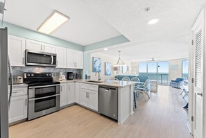 Fridge, microwave, oven, stovetop - Clean 4th Floor Unit, Walk-In Shower, Outdoor Hot Tub | Windy Hill Dunes - 405 (North Myrtle Beach)