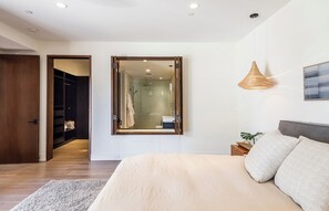 2 bedrooms, desk, free WiFi, bed sheets