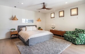 2 dormitorios, escritorio, wifi gratis y ropa de cama