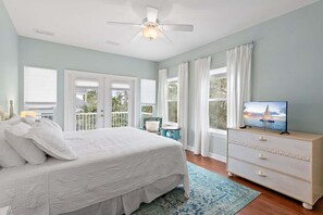 4 slaapkamers, een strijkplank/strijkijzer, gratis wifi, beddengoed