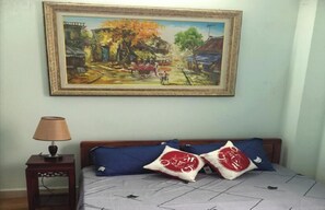 1 Schlafzimmer, Bügeleisen/Bügelbrett