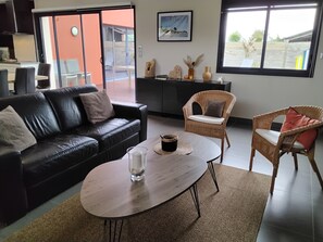 Smart TV, reproductor de DVD y estéreo 