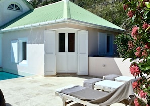 Terrace/patio - BOUGAINVILLIERS Very Private and Charming Villa With Sea View Close to the Beach (Anse de Marigot)