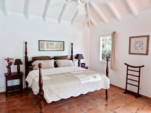 2 habitaciones y caja de seguridad en la habitación