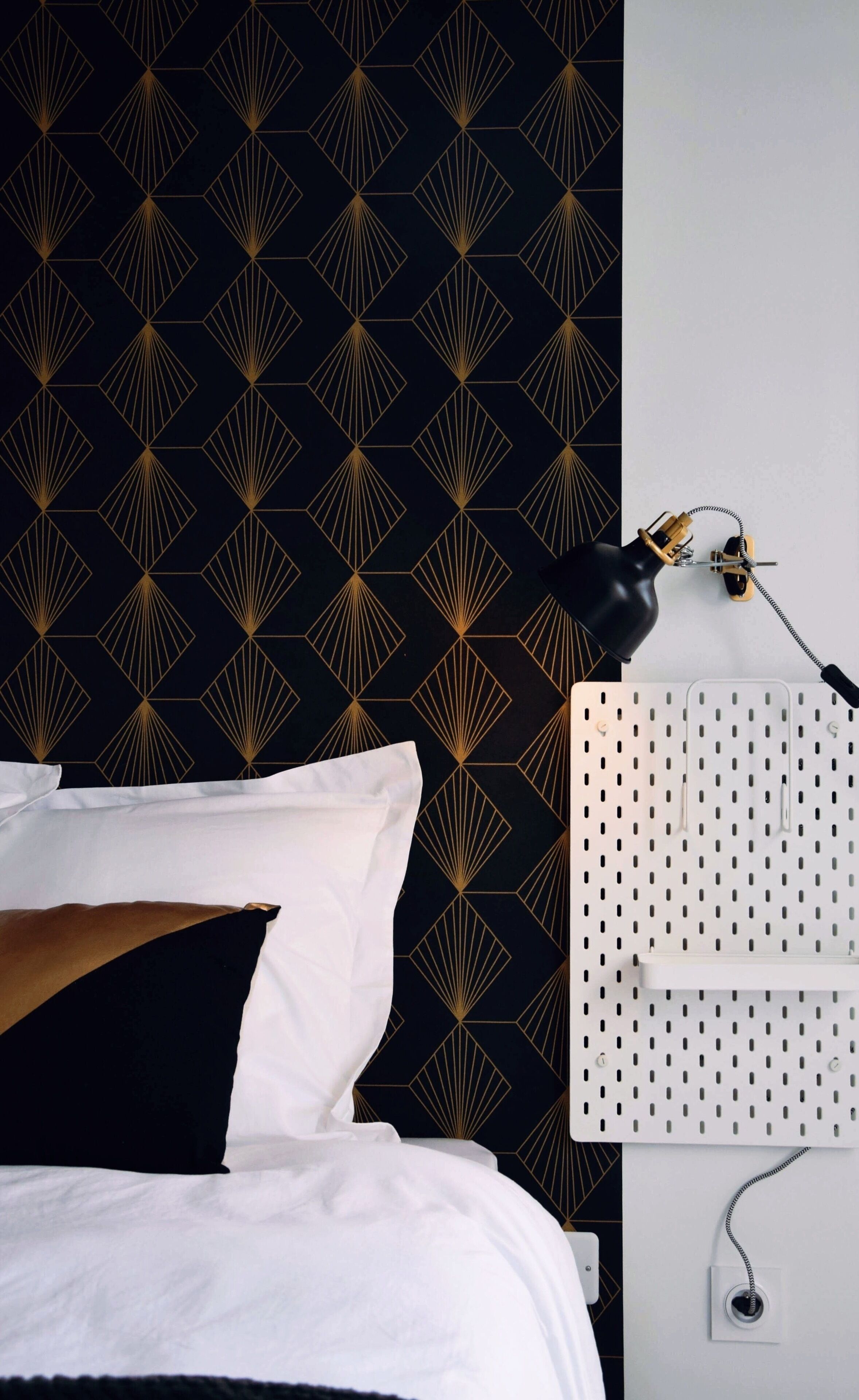 1 sovrum, skrivbord, ljudisolering och strykjärn/strykbräda