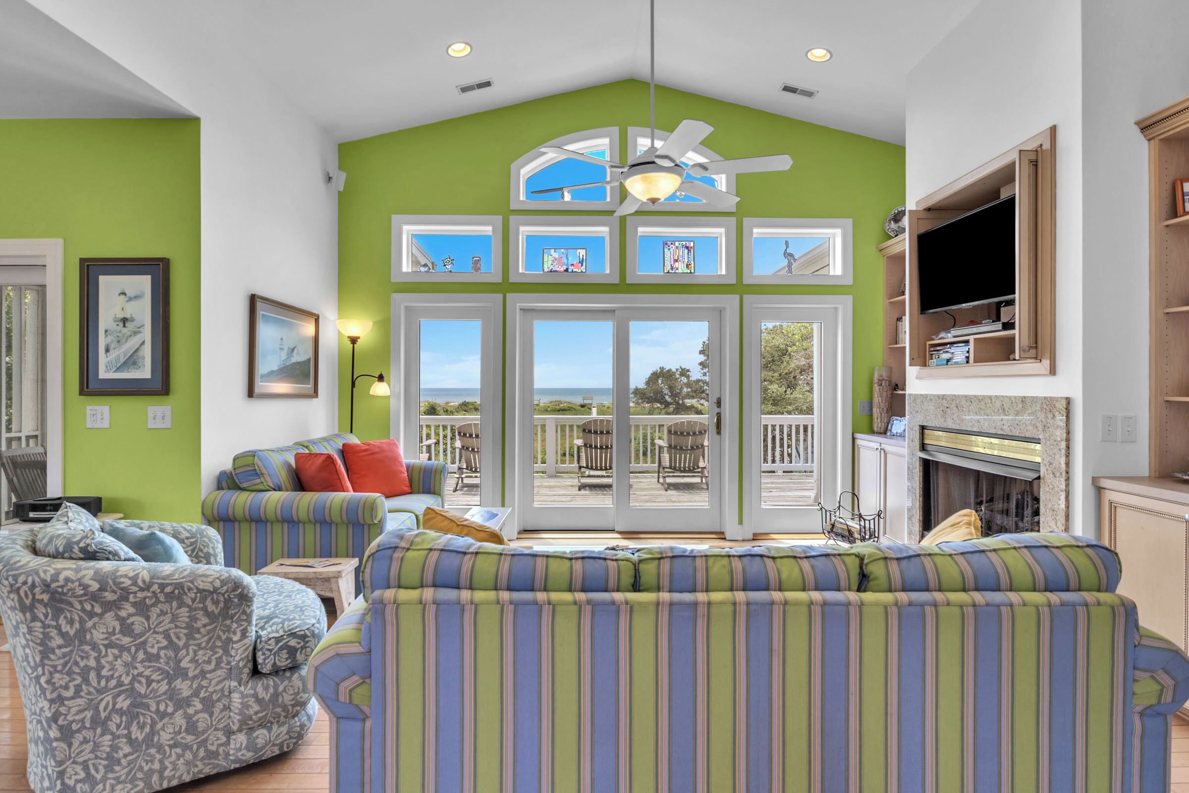 Beachfront Bliss: 4 Bed/4.5 Bath Exquisite Oceanfront Home with Direct Walkway t