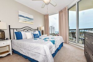 2 makuuhuonetta, silitysrauta/-lauta, ilmainen Wi-Fi, vuodevaatteet