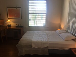 3 bedrooms, desk, iron/ironing board, travel cot