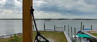 Deep Water Access with a Panoramic View of Chokoloskee Bay