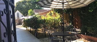 On Main Street - Only One block to the start of Downtown Napa!! Non-Hosted