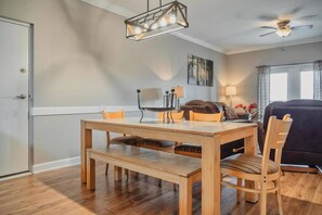 Dining - Sweet Wilderness -Unit 3707 - FREE Attraction Ticket with EACH night Stay Including Dollywood (Pigeon Forge)