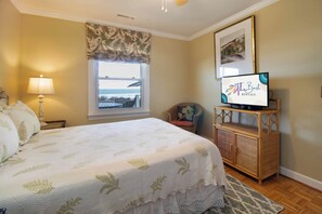 3 makuuhuonetta, silitysrauta/-lauta, Wi-Fi, vuodevaatteet