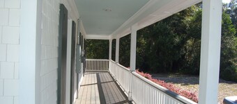 Captain's Cabin Historic Darien Ga