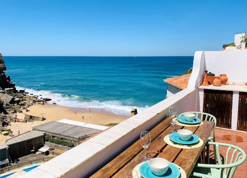 Unique Romantic Beach House by the Atlantic Ocean