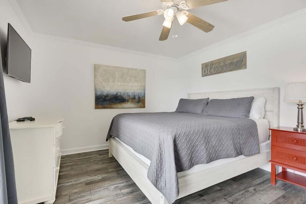 Photo 13 of Beachfront Private Beach Gated DESTIN Sandpiper Cove Unit 1154