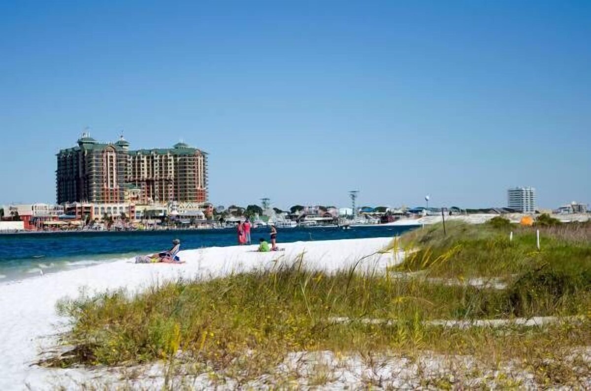 Photo 46 of Beachfront Private Beach Gated DESTIN Sandpiper Cove Unit 1154