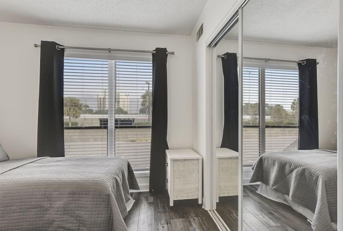 Photo 17 of Beachfront Private Beach Gated DESTIN Sandpiper Cove Unit 1154