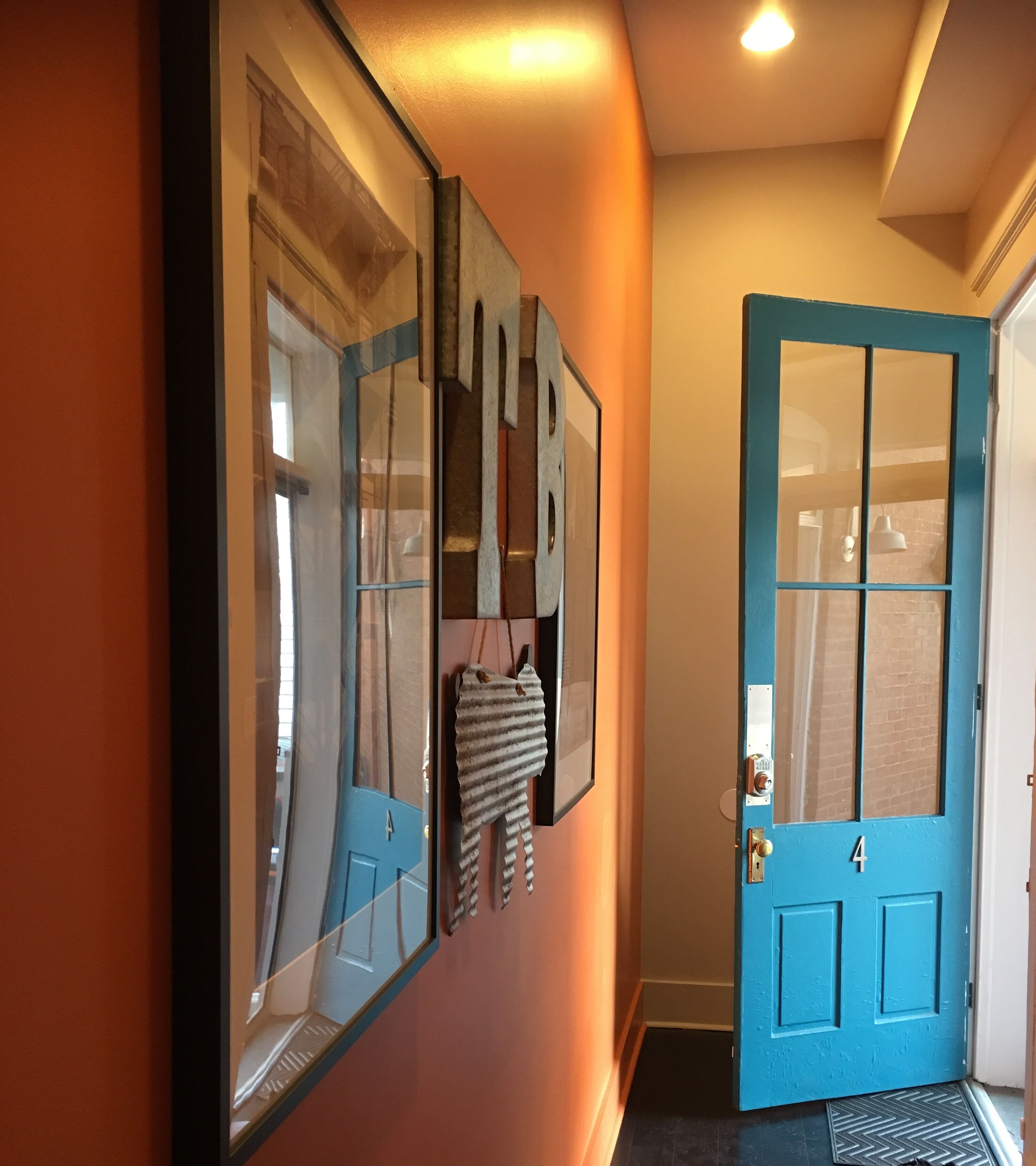Welcome to our 2 bedroom/1 bathroom apartment in the heart of Butchertown! 