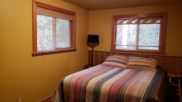 3 多间卧室、免费 WiFi、床单