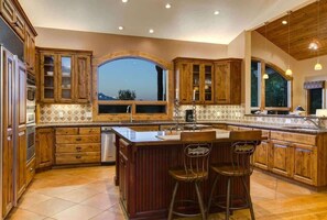 Fridge, microwave, oven, stovetop - Abode at Sweetwater, Teton views, outdoor living (Wilson)