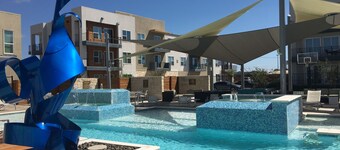 Brand New Residence Close to Baylor and Magnolia Market