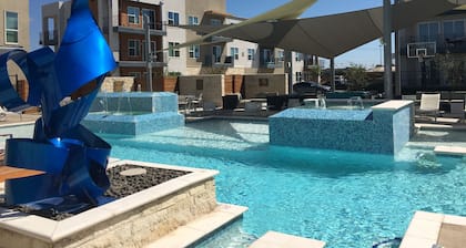 Nueva residencia cerca del mercado de Baylor y Magnolia