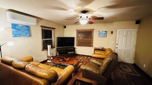 Fernseher, DVD-Player