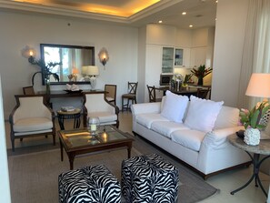 Smart TV, DVD player - "Sought-After" Luxurious 2100 sq ft Oceanfront Private Residence, in a Resort (Montego Bay)