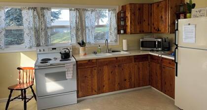 Welcome to the Hillside Retreat