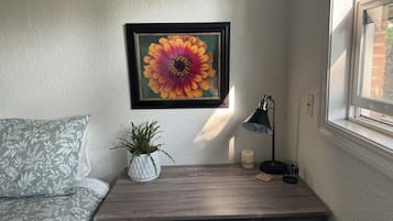 1 chambre, coffres-forts dans les chambres, bureau