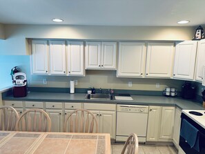 Fridge, microwave, oven, stovetop - Just steps from the Beach and Boardwalk! Perfect vacation getaway! (North Wildwood)