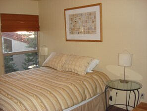 3 habitaciones, wifi gratis y ropa de cama