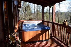 مغطس سبا خارجي