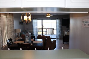 Smart TV, DVD player, books, stereo