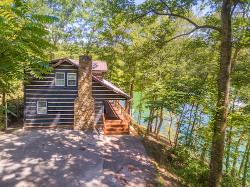 Private Lakefront Cabin within 4 Miles of I-75 and close access to ATV trails
