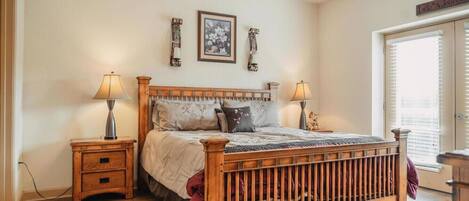 1 bedroom, desk, iron/ironing board, free WiFi