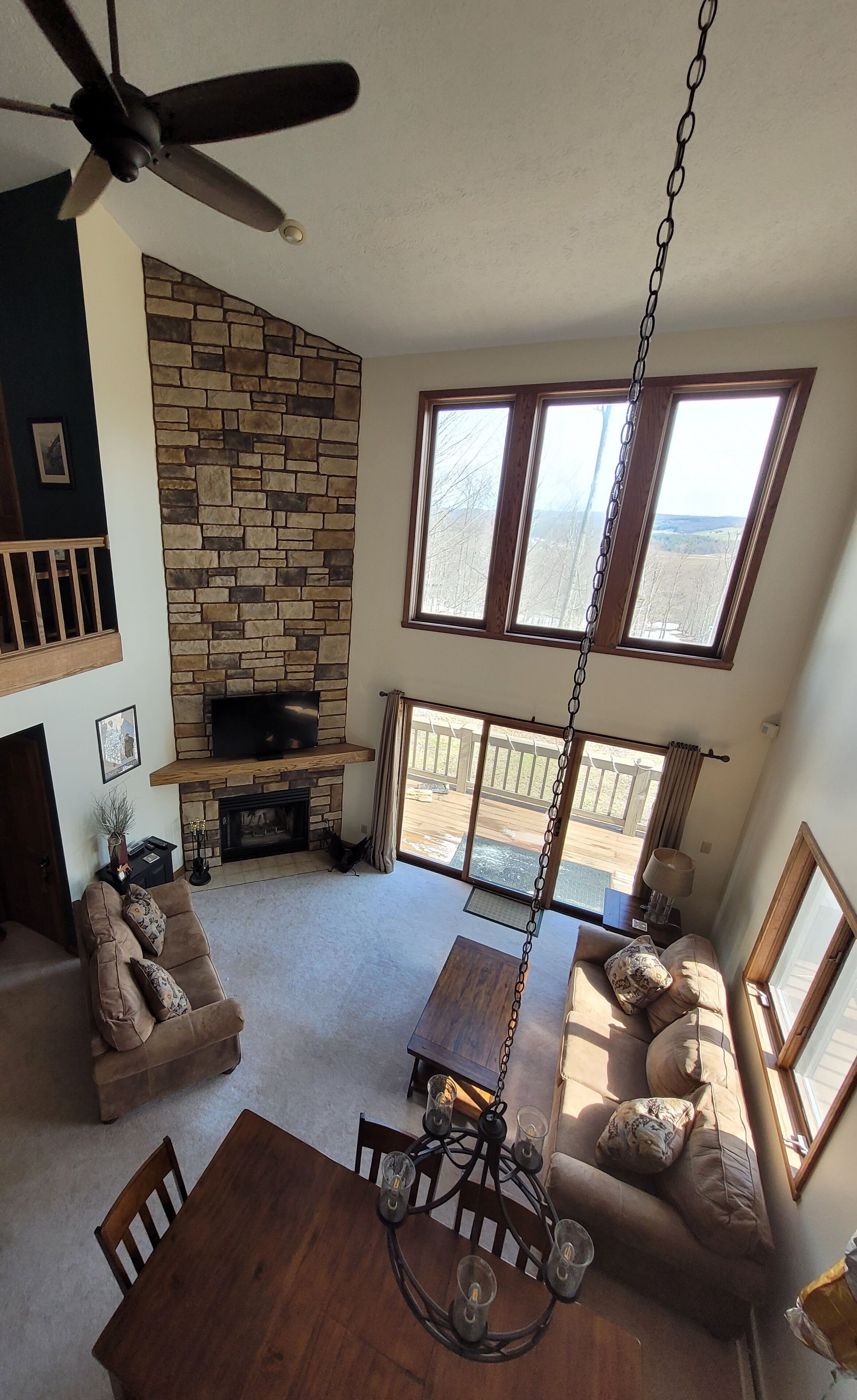 Smart TV, fireplace, video games, DVD player