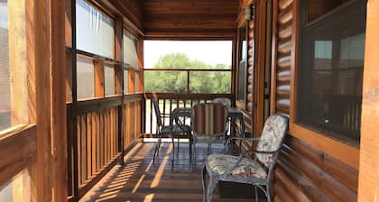 Crooked Creek Cabin 6