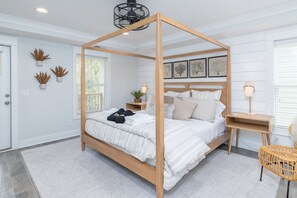 6 habitaciones, tabla de planchar con plancha y wifi gratis 