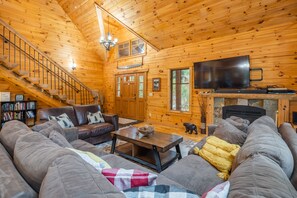 Smart TV, fireplace, DVD player, foosball