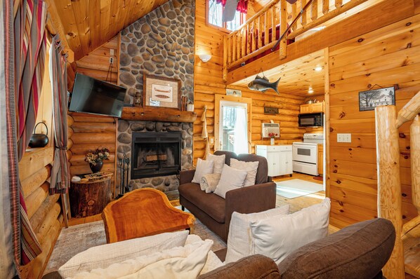 Smart TV, fireplace, DVD player, foosball