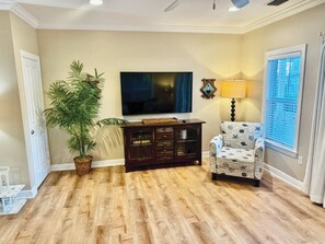 Smart-TV, DVD-Player